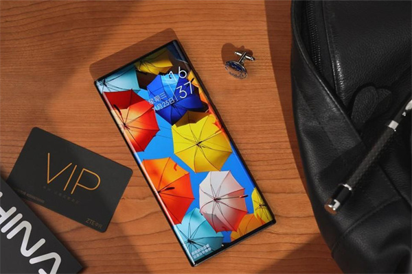 中兴Axon 40 Ultra航天版评测