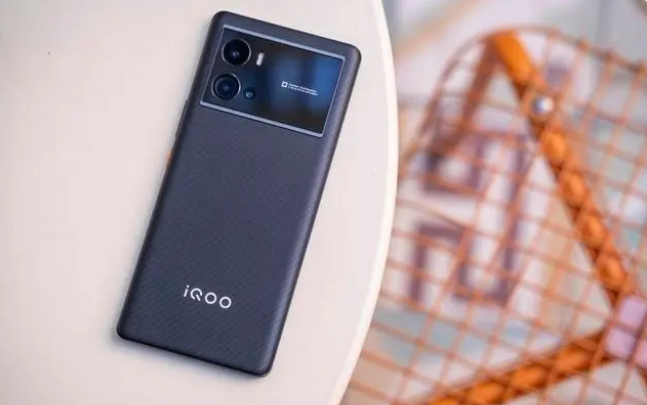 iqoo9pro赛道版后盖材质