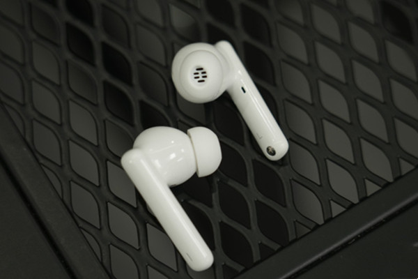 荣耀Earbuds 3i评测