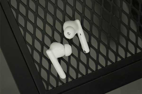 荣耀Earbuds 3i评测