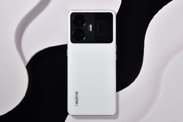 真我GT Neo5评测