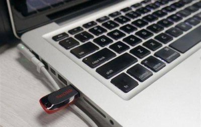 u盘里有系统怎么安装到电脑 BIOS设置启动项的方法