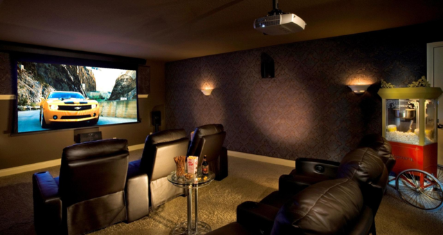 投影仪距离与幕布尺寸图