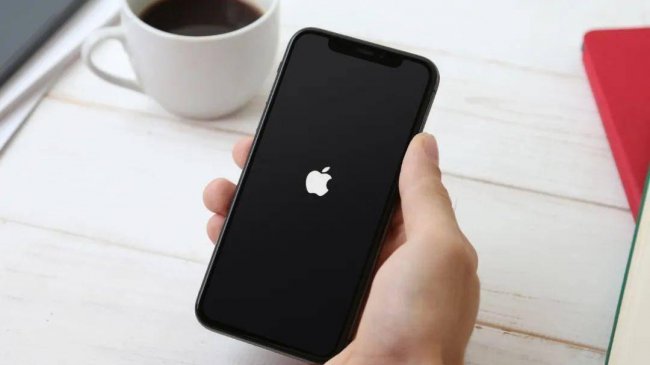 苹果出现白苹果开不了机怎么办