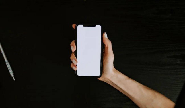 iphone自动点击屏幕无限循环怎么取消