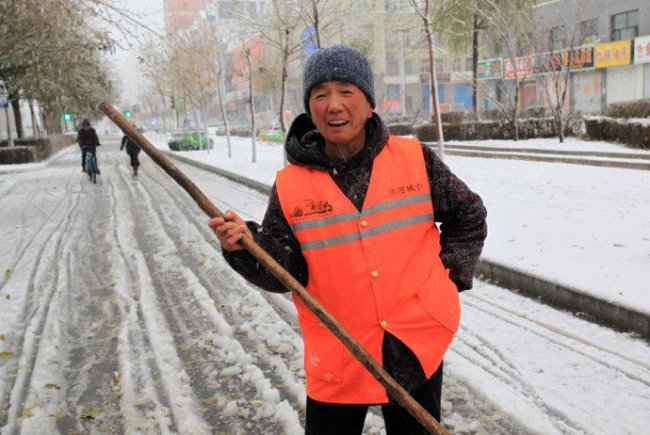 苹果低温自动关机怎么办