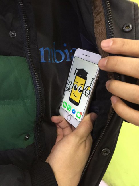 苹果低温自动关机怎么办