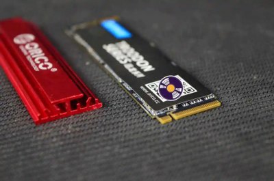 win10怎么查看硬盘是不是固态 固态硬盘和动态硬盘的区别