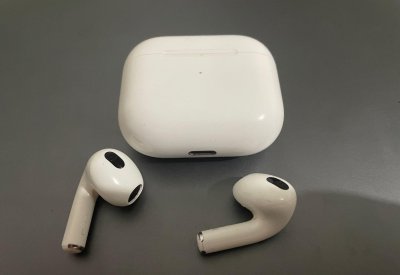 苹果蓝牙耳机使用说明书 手机连接耳机蓝牙连接教学
