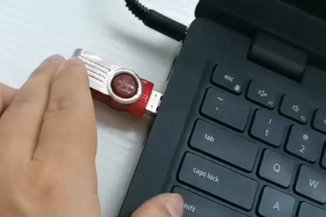 笔记本电脑忘记开机密码怎么办
