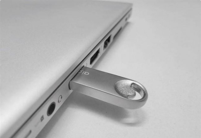 u盘重装win10系统步骤图解