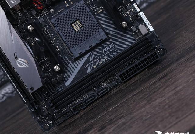 如何查看自己电脑主板型号