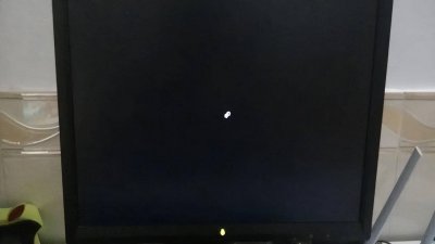 电脑黑屏只剩一个光标怎么回事 电脑开机黑屏只有光标处理措施