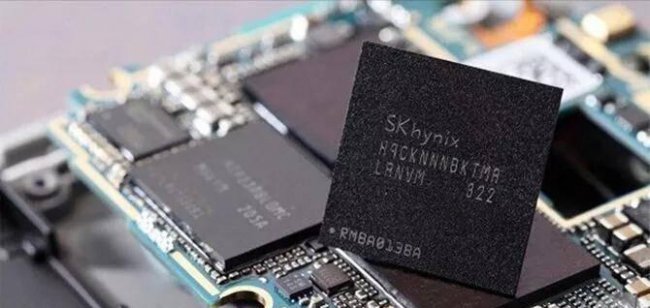 ram和rom的区别和作用是什么