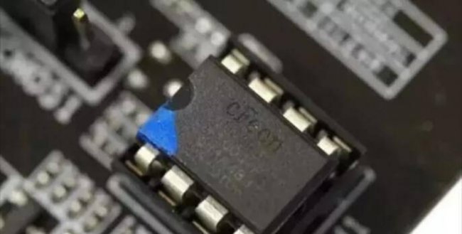 ram和rom的区别和作用是什么