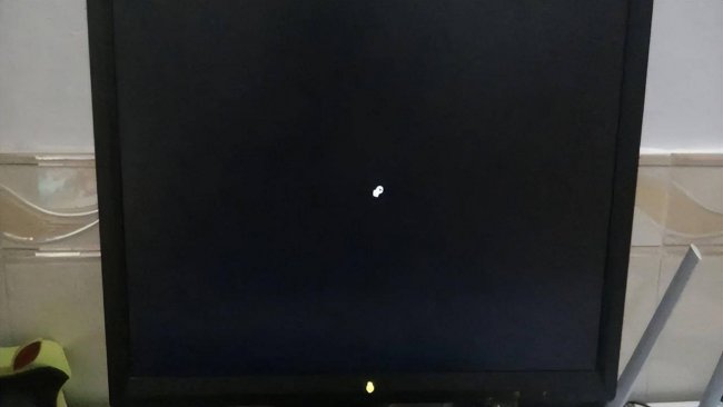 win10开机黑屏只有鼠标怎么办