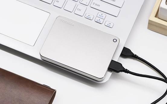 移动硬盘已识别但无法读取怎么办