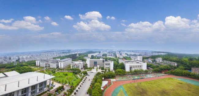 湖北大专学校排名及分数线