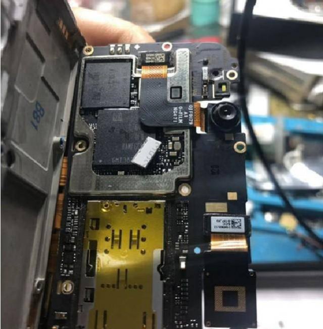 oppo手机一直重启循环开不了机