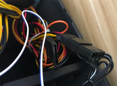 安装新硬盘的正确步骤是什么