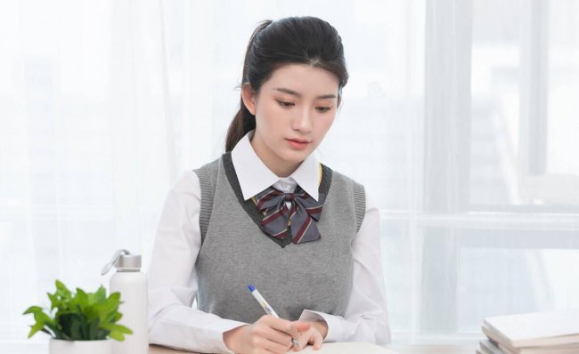 文科女生学什么专业好