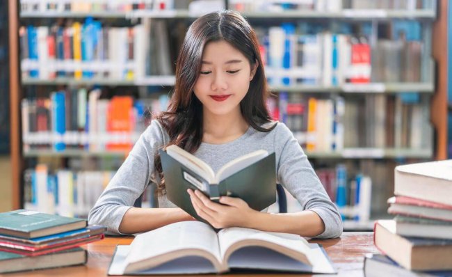 文科女生学什么专业好