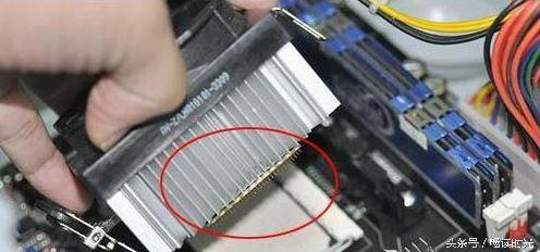 不用软件怎么看cpu温度显示