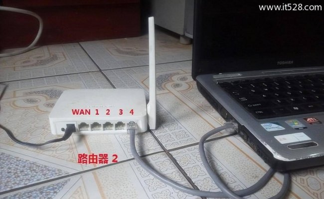 家用两个无线路由器怎么连接