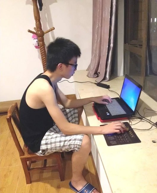 联想性价比高的电脑笔记本系列