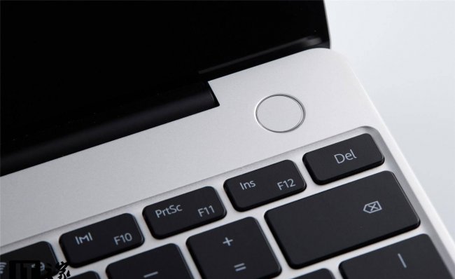 华为matebook13尺寸大小