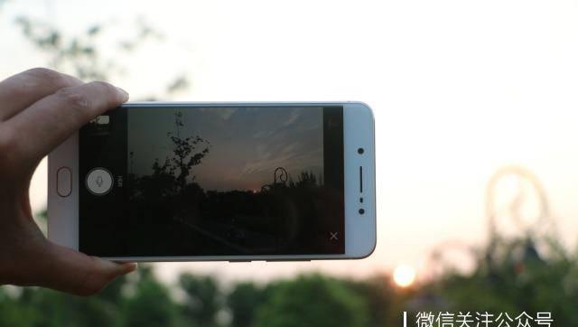 x7plus是什么牌子的手机