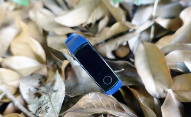 荣耀手环5可以连接苹果手机吗