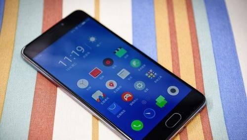 魅蓝note5屏幕出现黑块怎么办