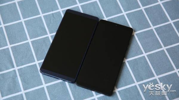 坚果pro2和pro2s区别外观哪个好