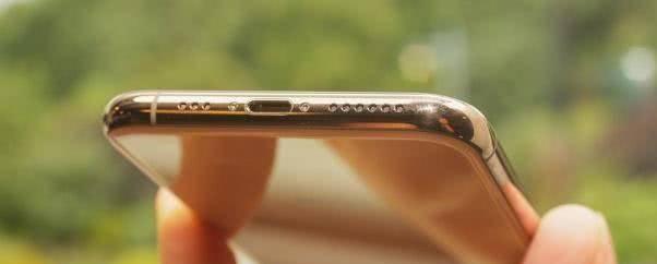 iphonexs值得入手吗