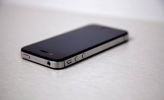 iphone4s8g实际内存多少