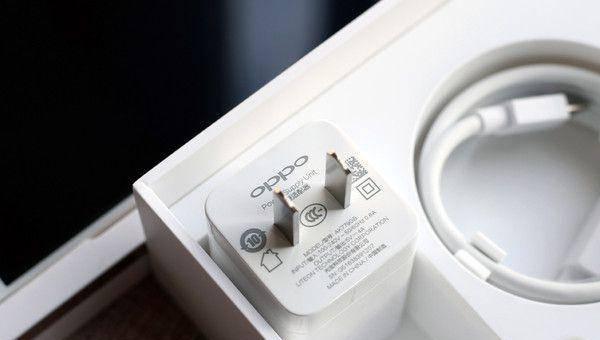 oppor9s支持多少w快充