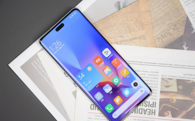 什么手机性价比高又好用拍照好看