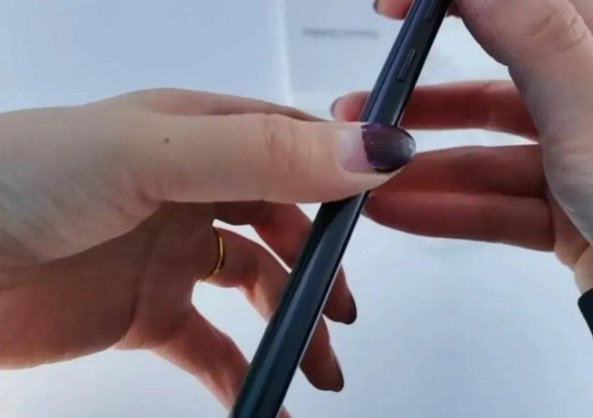小辣椒手机密码锁忘记了怎么解开