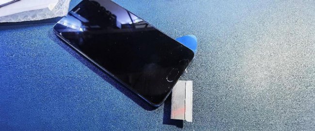华为p10plus怎么拆机