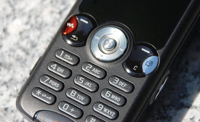 索尼w810语言系统