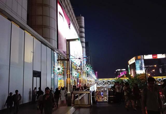 华为荣耀畅玩4c怎么插卡