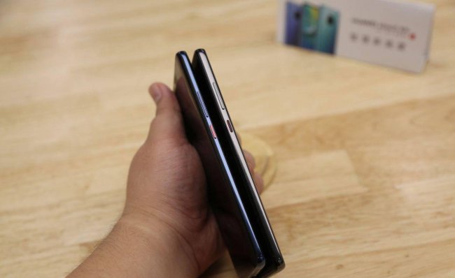 mate20pro和ud区别有什么
