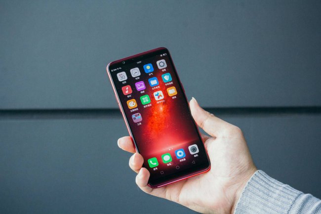 oppor11s和r11plus哪个好