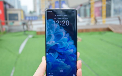 最新2000元左右5g手机性价比排行榜 荣耀手机价格一览表