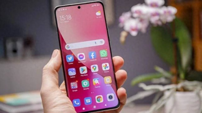 小米12和小米11参数对比哪个好