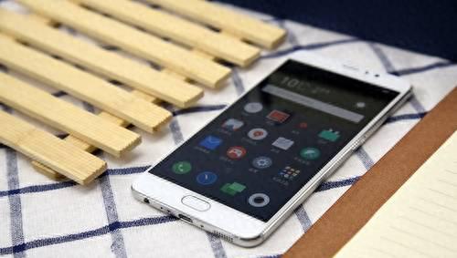 魅族pro6plus充电呼吸灯一直闪怎么回事