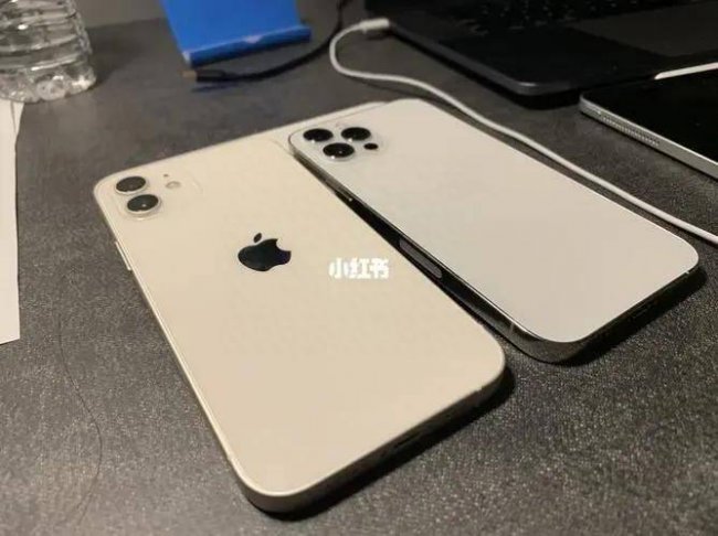 iphone11和12哪个性价比高