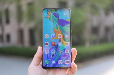 2023年华为手机值得买吗 华为手机和荣耀手机的区别