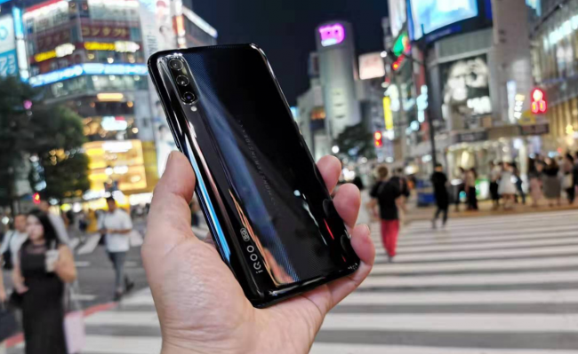 iqoopro和iqoopro5g区别有什么